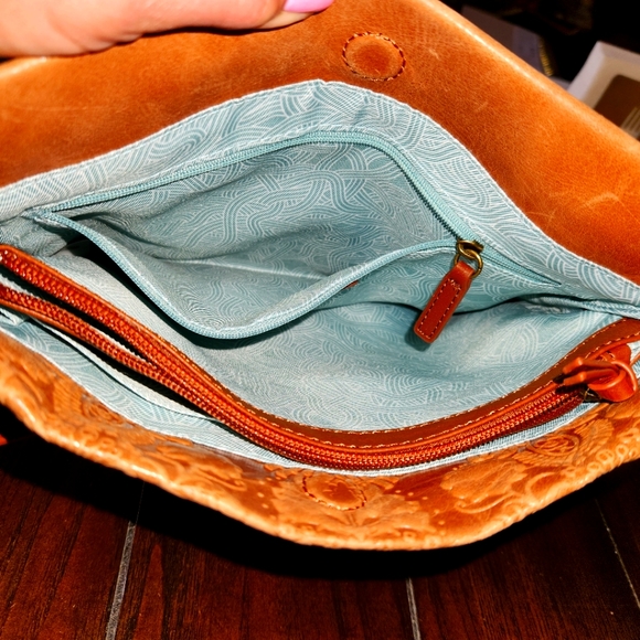 Crossbody bag from the Sak - Picture 5 of 6